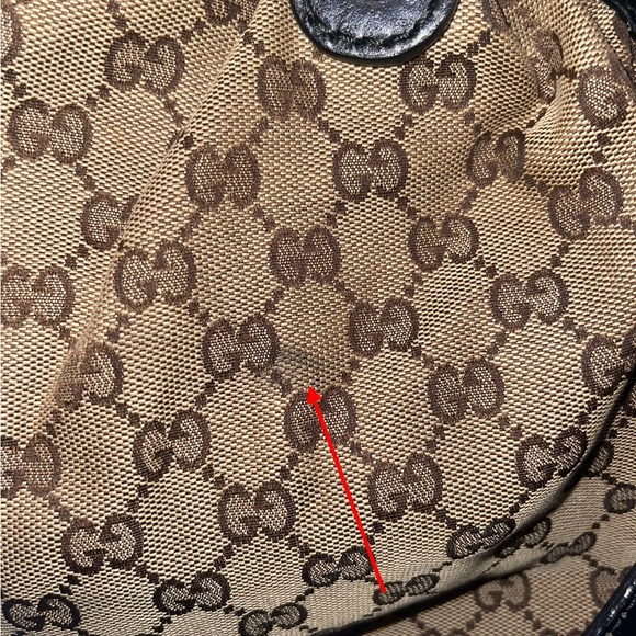 Gucci Sukey Canvas Monogrammed Bag - Picture 8 of 16